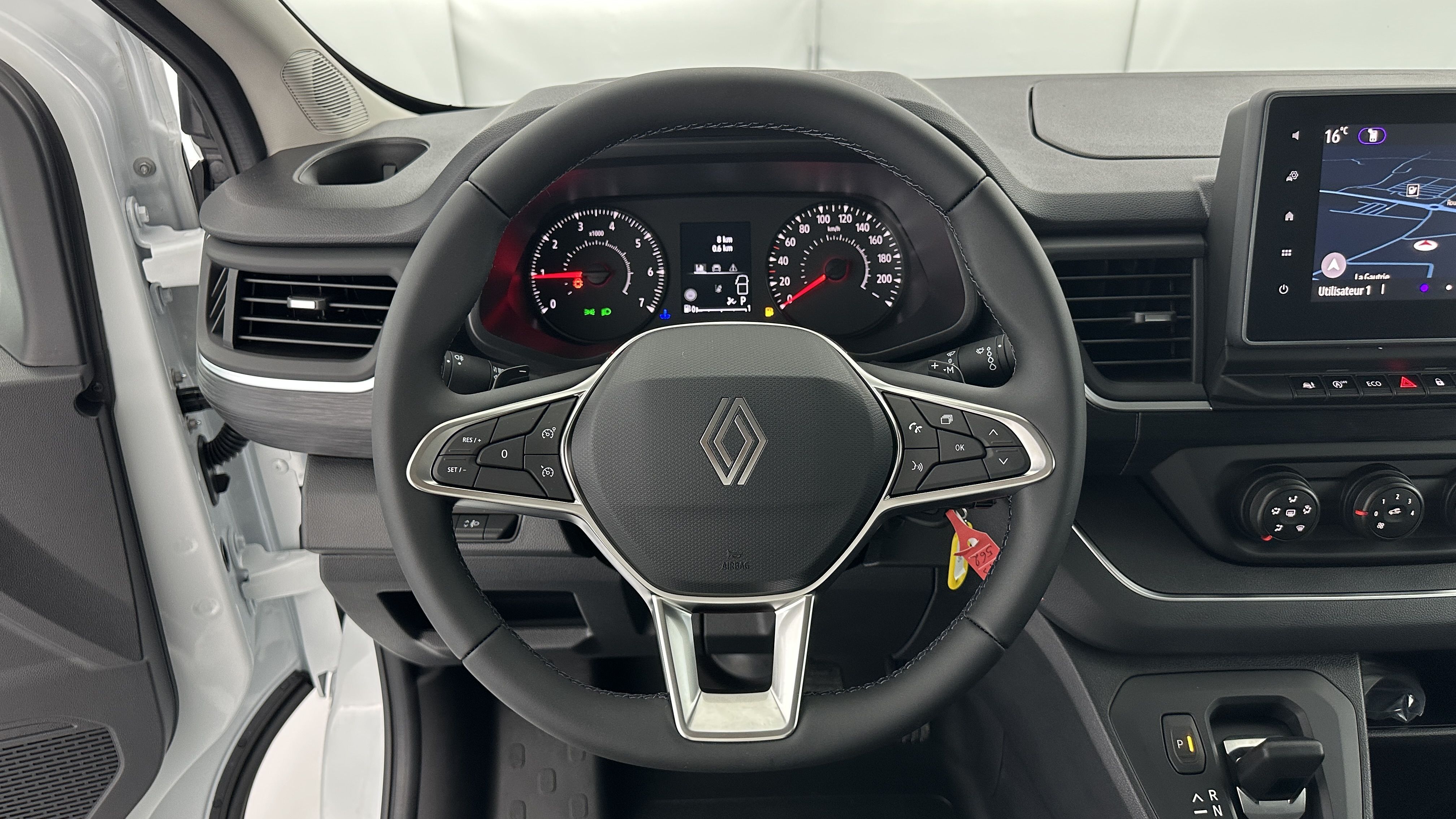 GLI00026311_p53 - RENAULT - TRAFIC - 2025 - photo 3