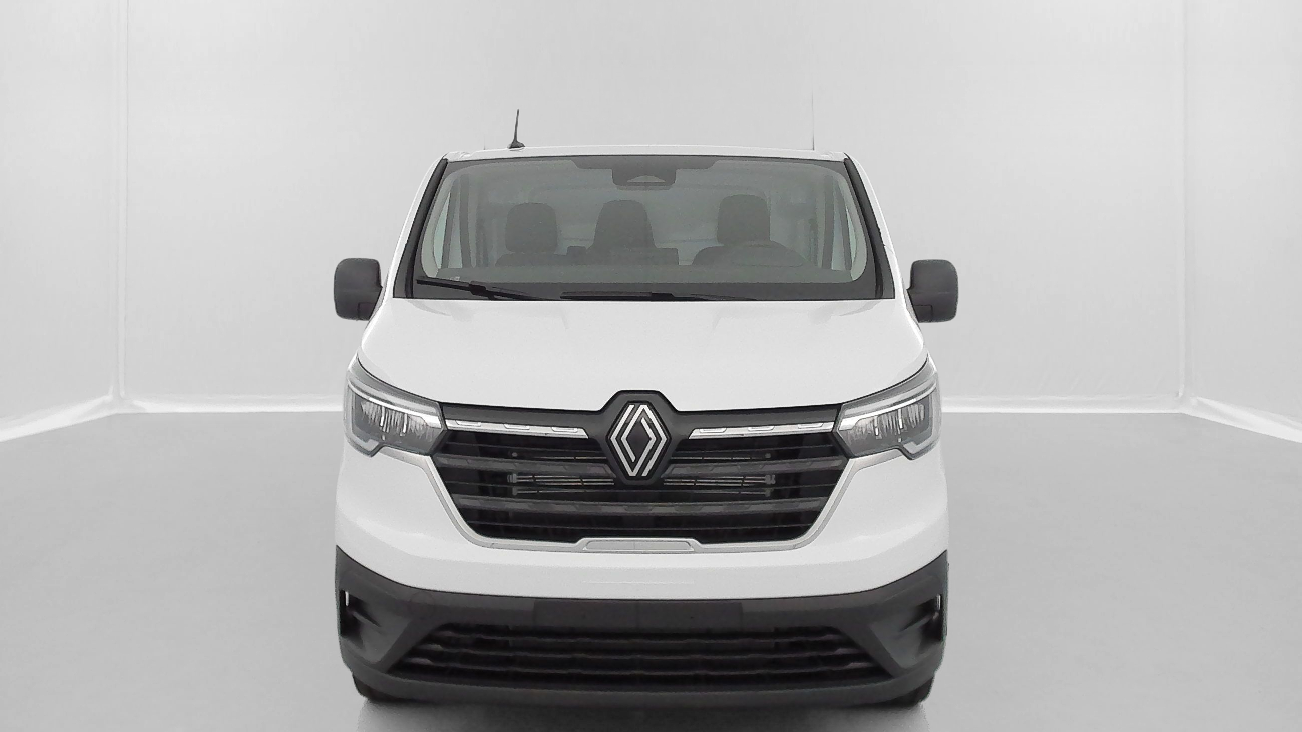 GLI00026309_p53 - RENAULT - TRAFIC - 2025 - photo 2