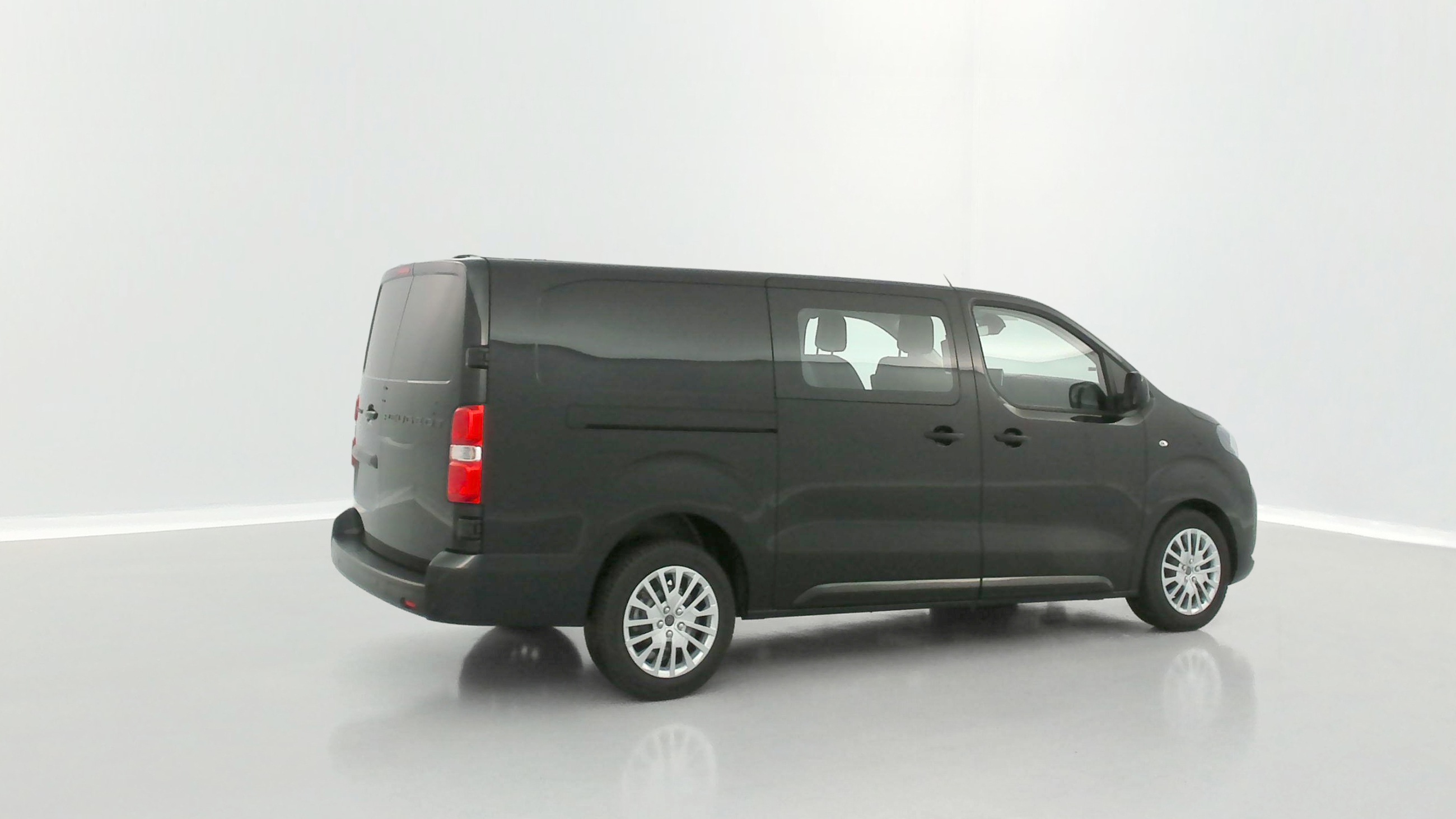 GLI00010629_p53 - PEUGEOT - EXPERT CA - 2025 - photo 22