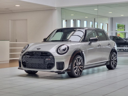 0679-0003055_p68 - MINI - COOPER - 2026