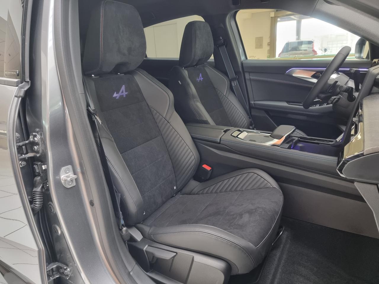 0679-0002747_p68 - RENAULT - RAFALE - 2025 - photo 10