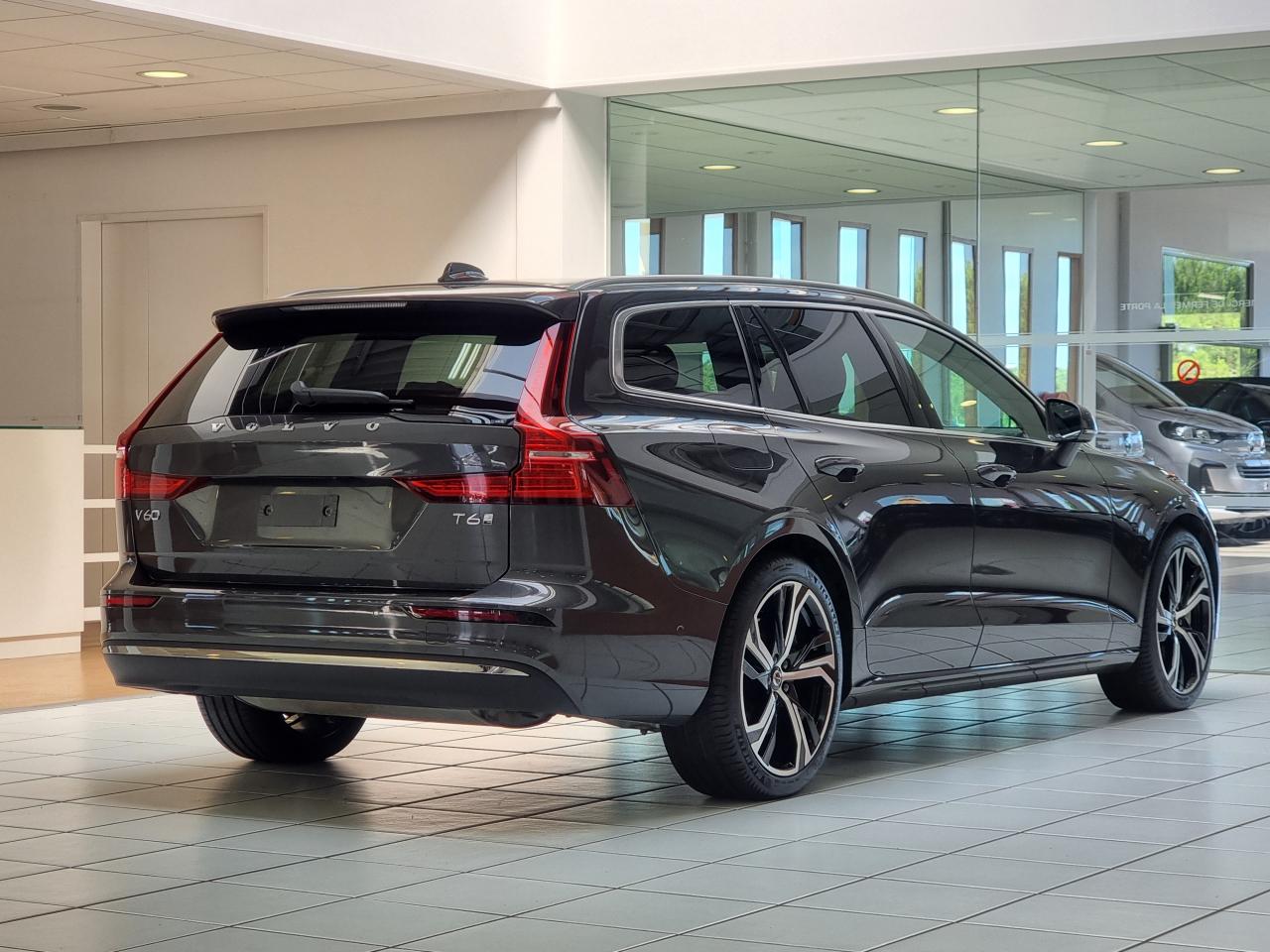 0679-0003030_p68 - VOLVO - V 60 - 2024 - photo 2