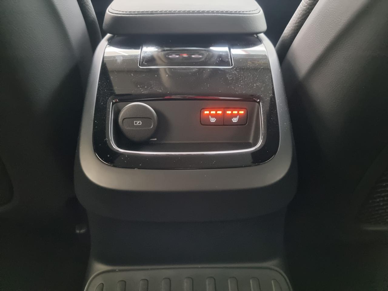 0679-0003030_p68 - VOLVO - V 60 - 2024 - photo 22