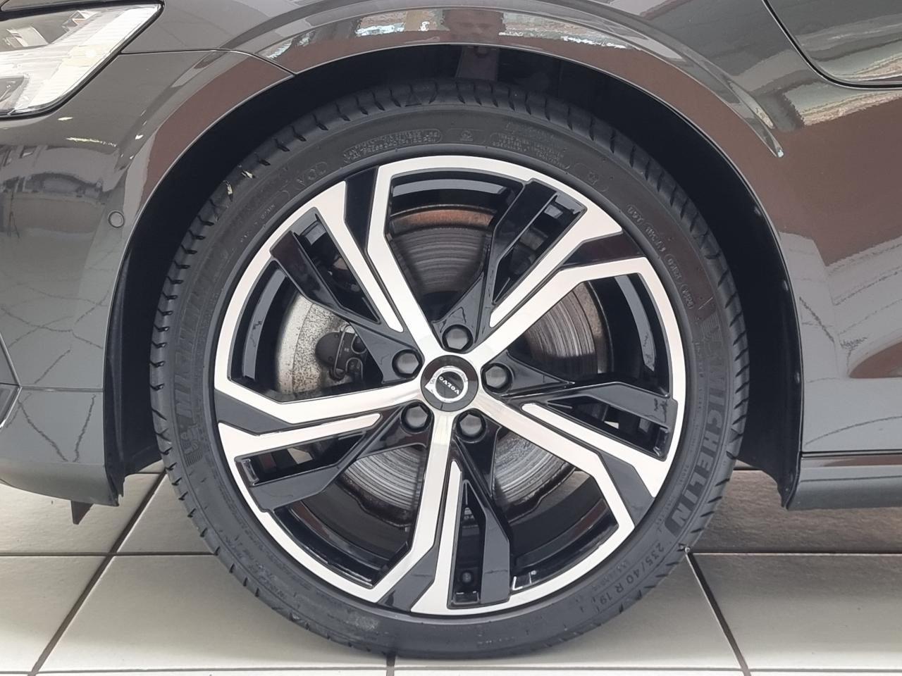 0679-0003030_p68 - VOLVO - V 60 - 2024 - photo 5