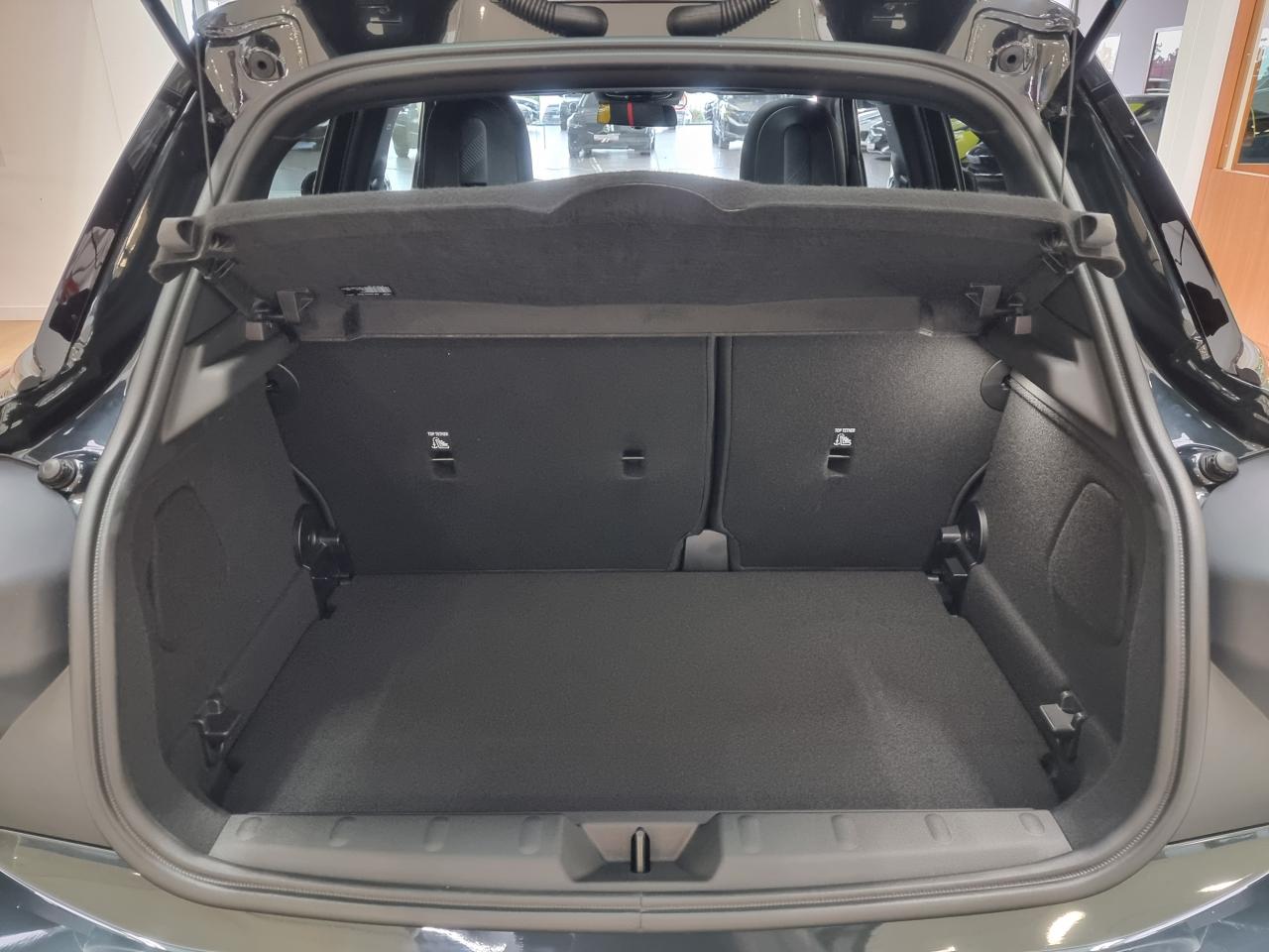 0679-0003054_p68 - MINI - COOPER - 2026 - photo 14