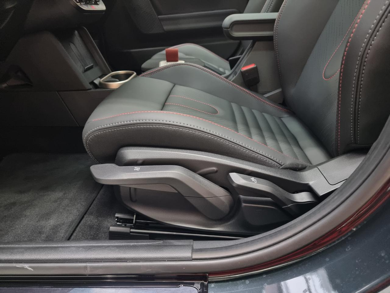 0679-0003054_p68 - MINI - COOPER - 2026 - photo 16