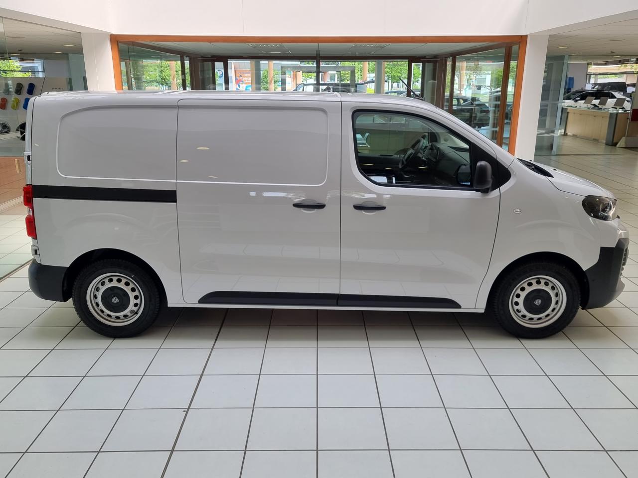 0679-0003453_p68 - PEUGEOT - EXPERT - 2025 - photo 22