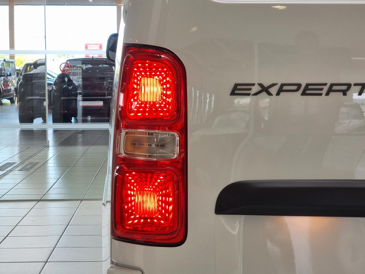 0679-0003455_p68 - PEUGEOT - EXPERT - 2025 - photo 7