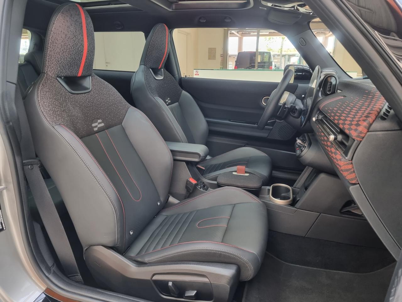 0679-0003462_p68 - MINI - COOPER - 2025 - photo 10