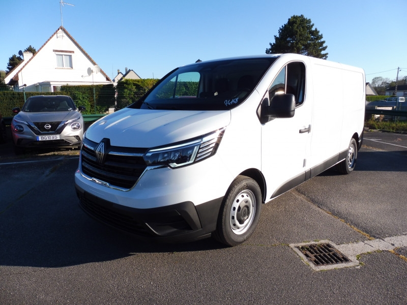 74158_p51 - RENAULT - TRAFIC - 2025 - photo 1