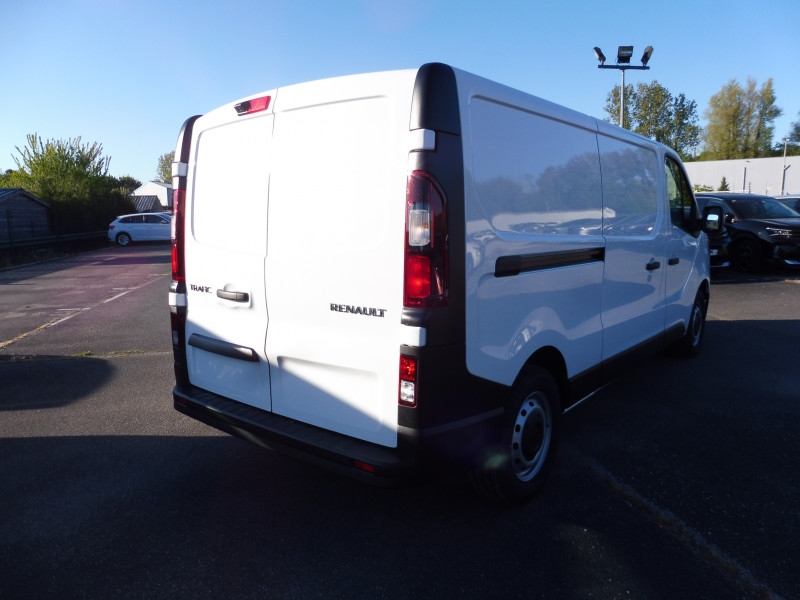 74158_p51 - RENAULT - TRAFIC - 2025 - photo 2