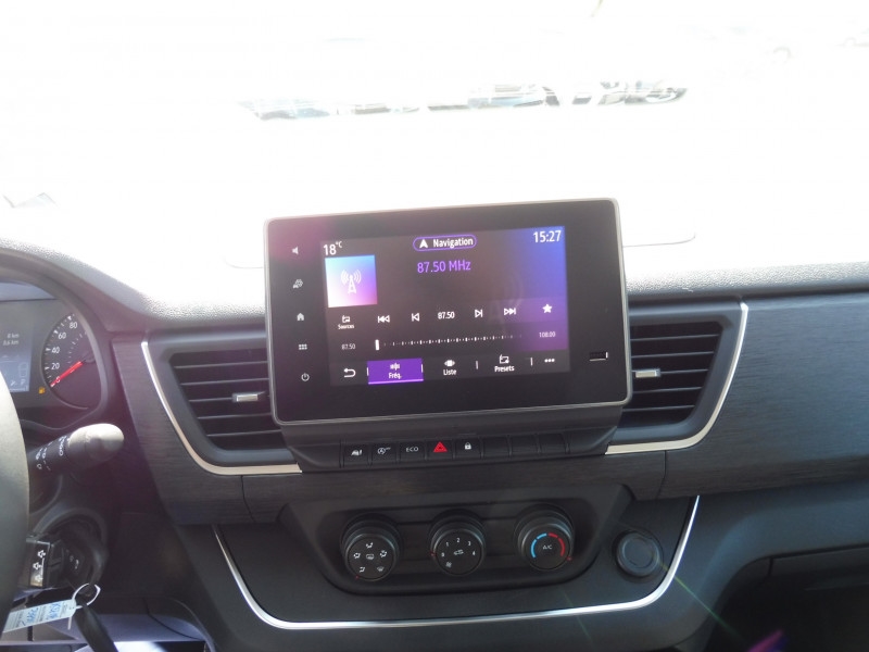 74159_p51 - RENAULT - TRAFIC - 2025 - photo 11