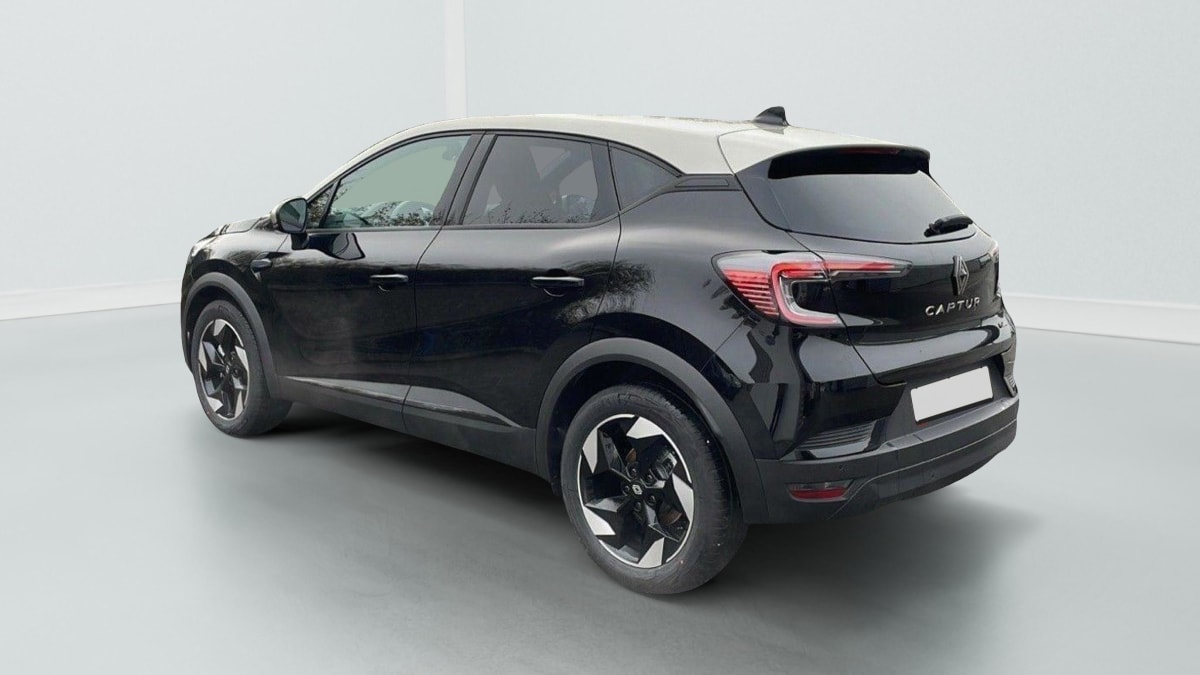361765_p2 - RENAULT - CAPTUR - 2025 - photo 5