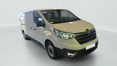 379324_p2 - RENAULT - TRAFIC - 2026
