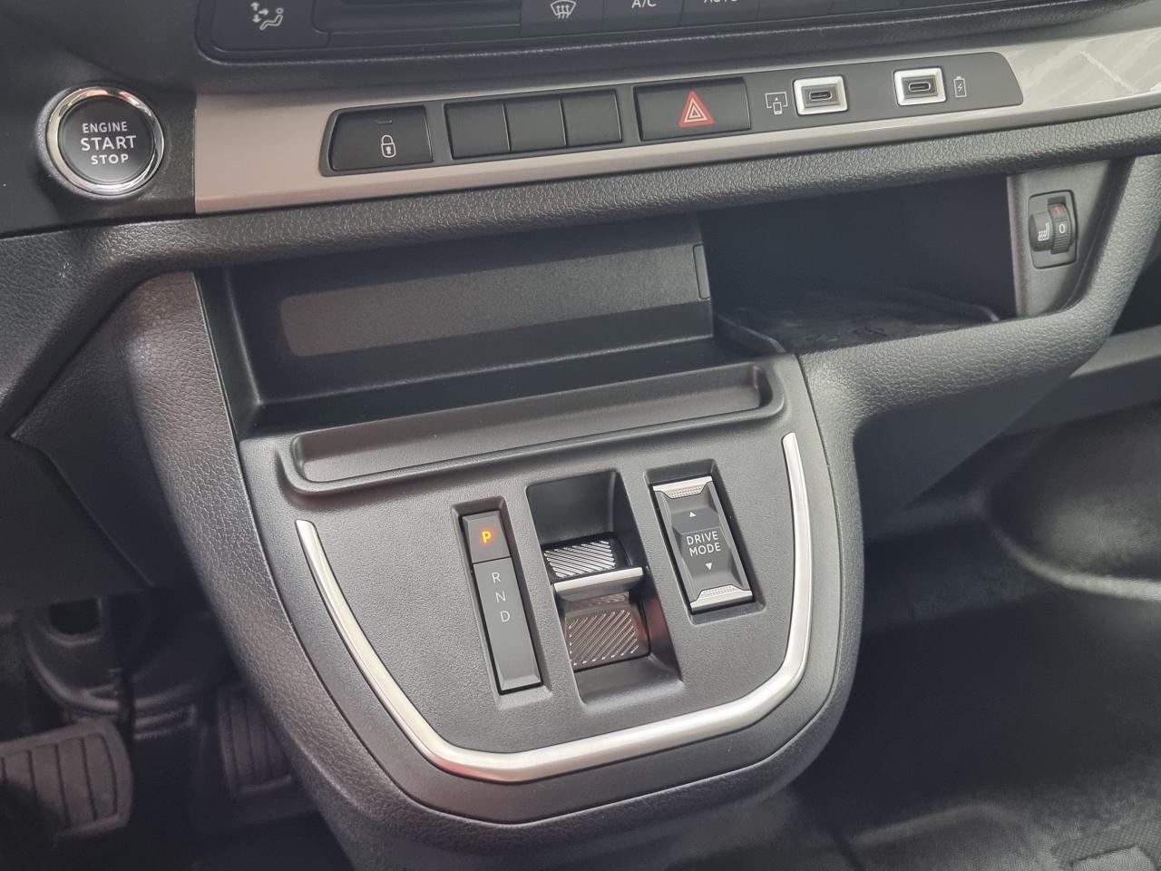 0679-0003214_p68 - CITROEN - JUMPY - 2026 - photo 17