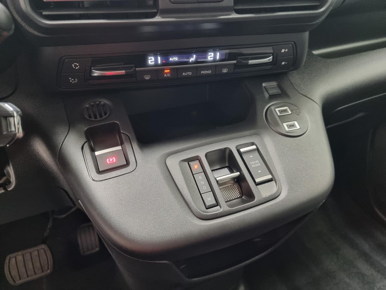 0679-0003145_p68 - CITROEN - BERLINGO - 2026 - photo 15
