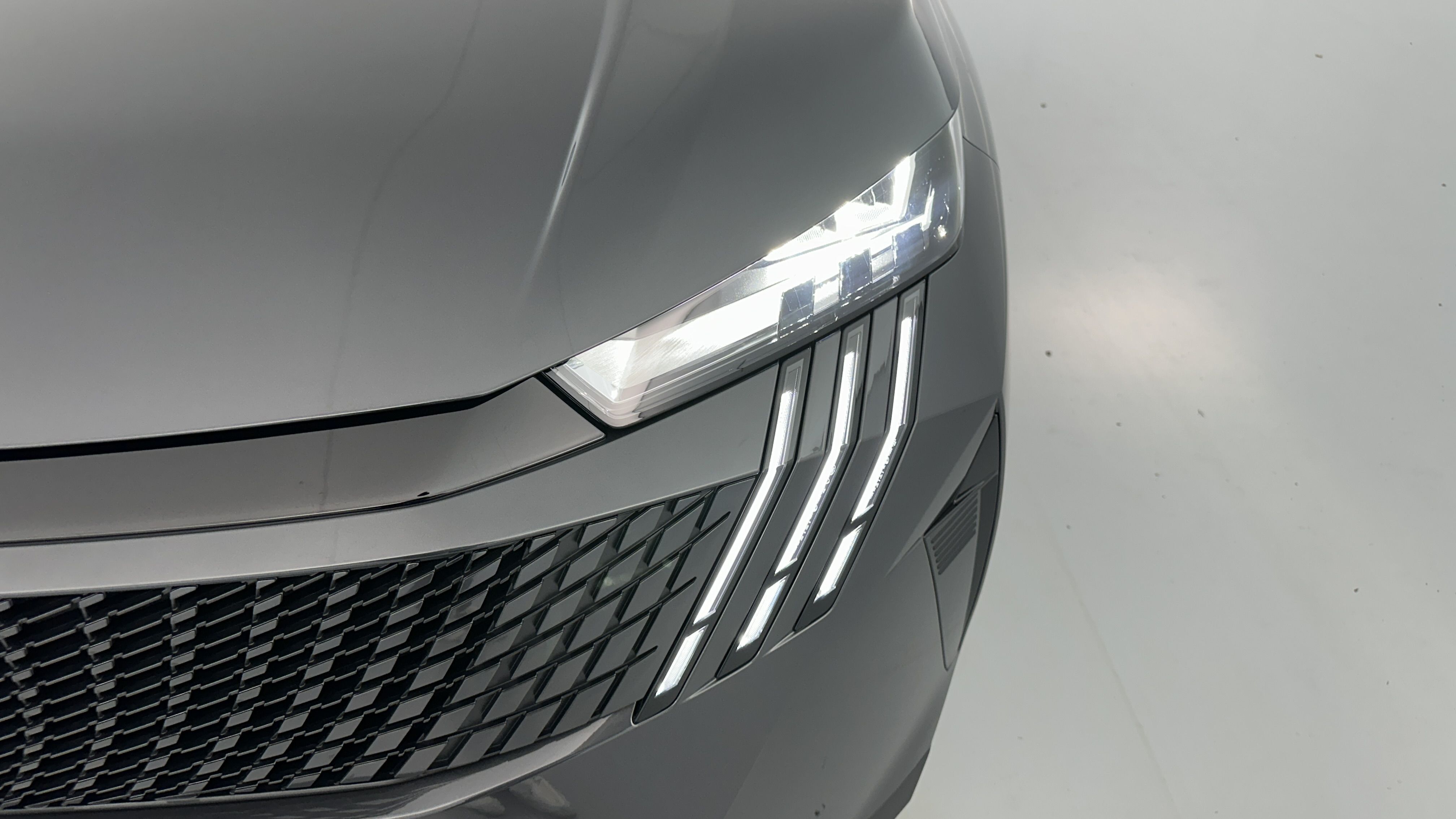 GLI00012573_p53 - PEUGEOT - 3008 - 2025 - photo 21