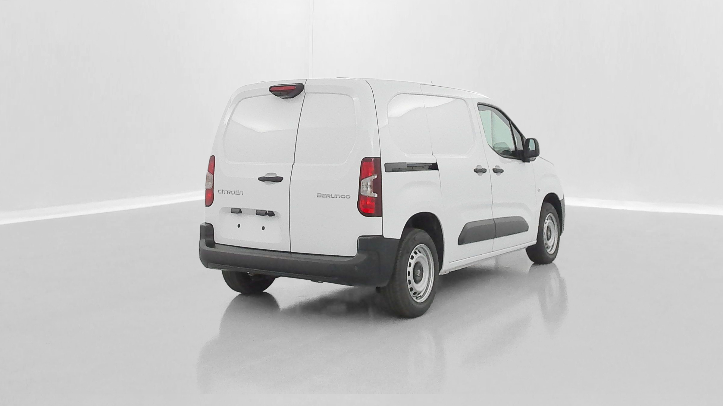 GLI00017532_p53 - CITROEN - BERLINGO - 2025 - photo 24
