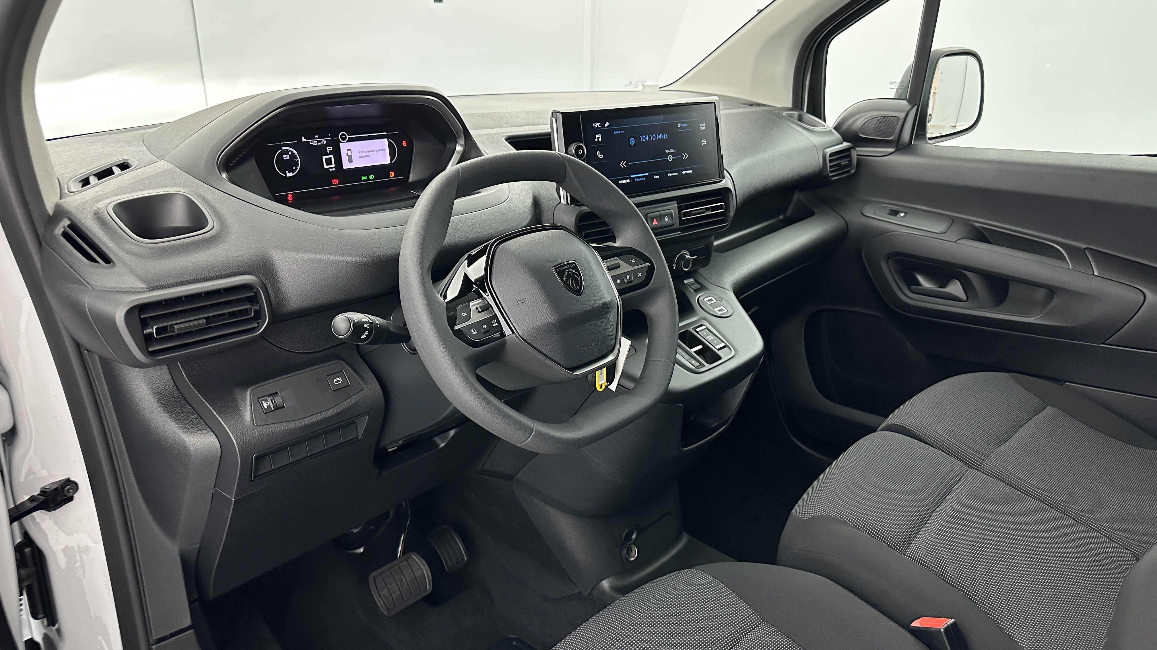 GLI00029119_p53 - PEUGEOT - PARTNER - 2026 - photo 6