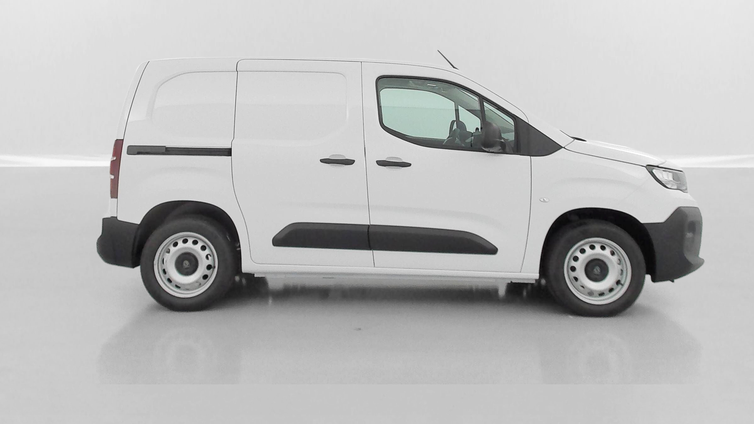 GLI00029119_p53 - PEUGEOT - PARTNER - 2026 - photo 20