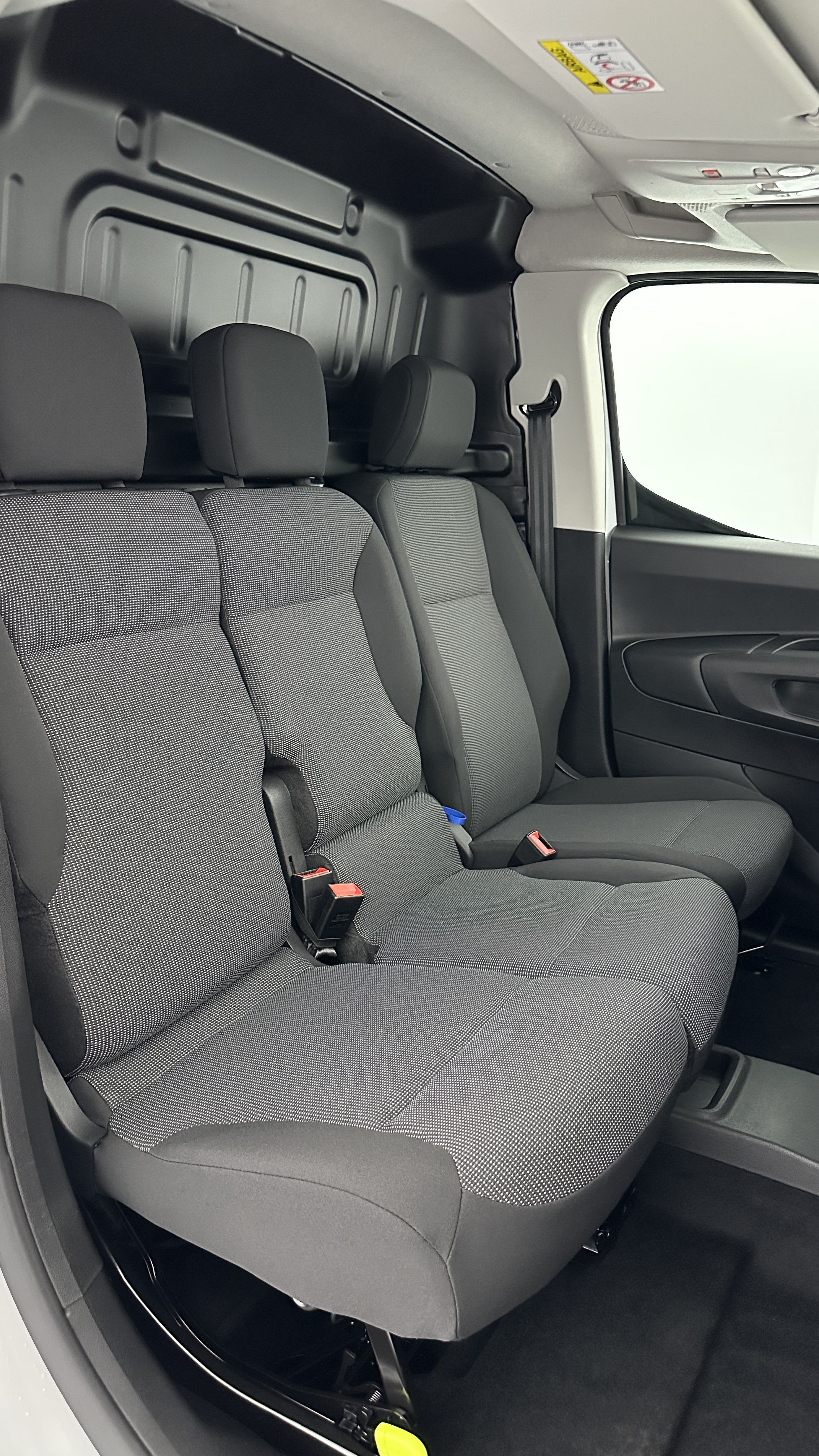 GLI00029118_p53 - PEUGEOT - PARTNER - 2026 - photo 14