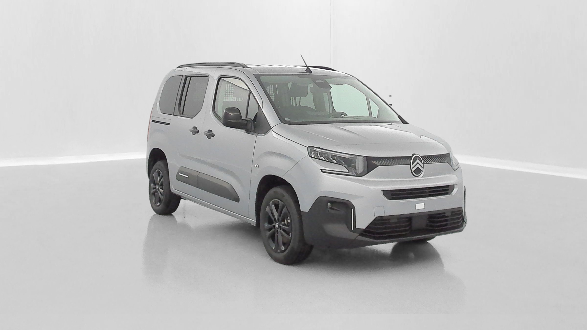 GLI00035033_p53 - CITROEN - BERLINGO - 2025 - photo 1