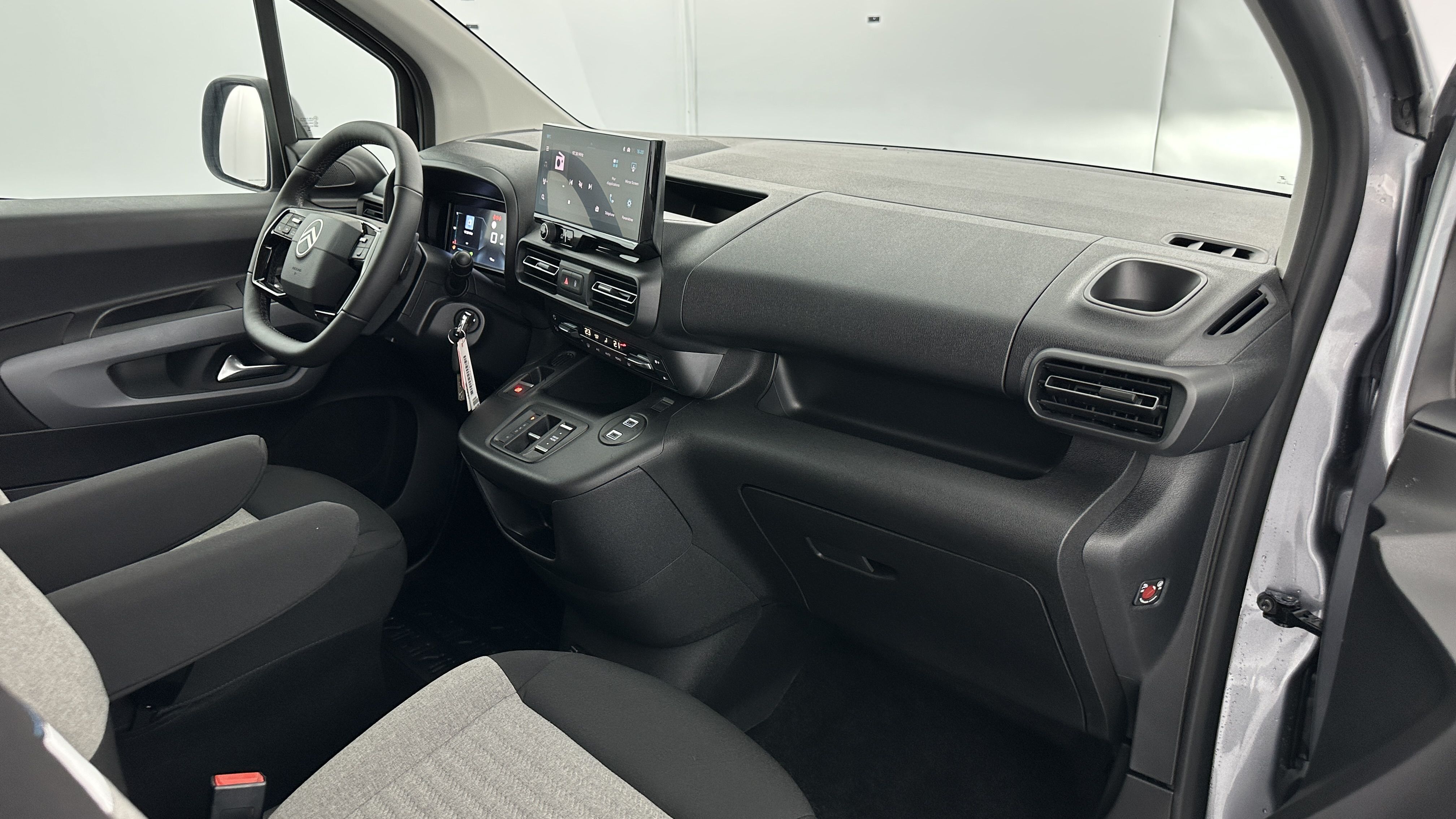GLI00035033_p53 - CITROEN - BERLINGO - 2025 - photo 8