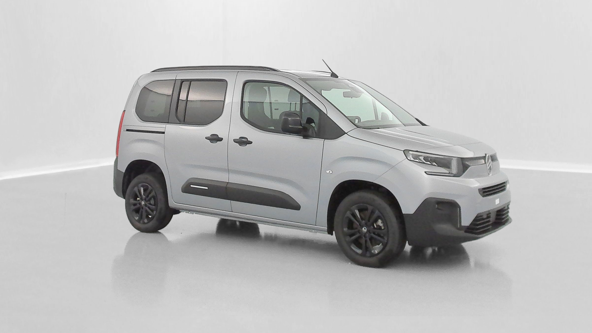 GLI00035033_p53 - CITROEN - BERLINGO - 2025 - photo 27