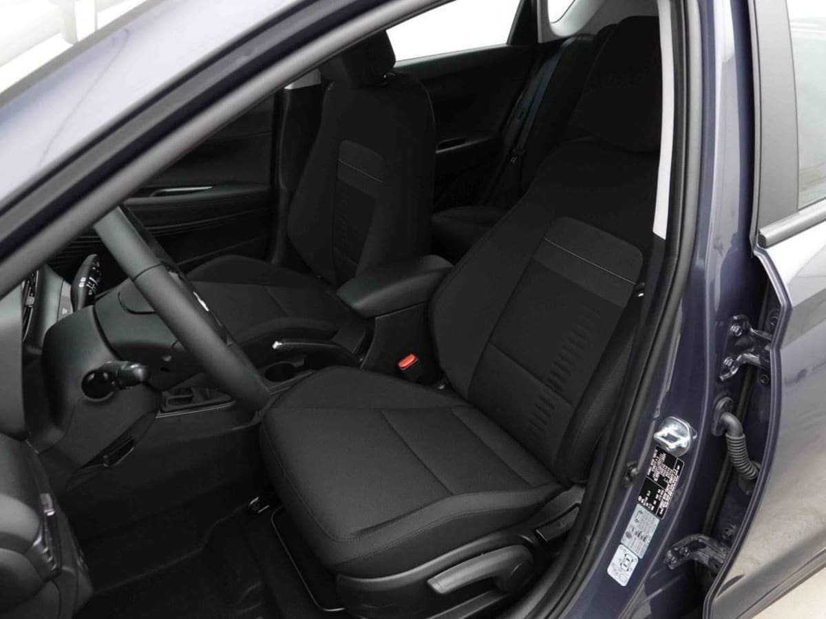 390295_p2 - HYUNDAI - BAYON - 2026 - photo 7