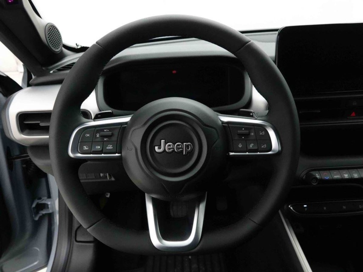 391319_p2 - JEEP - AVENGER - 2026 - photo 10