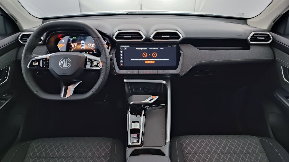 390590_p2 - MG - ZS - 2026 - photo 7
