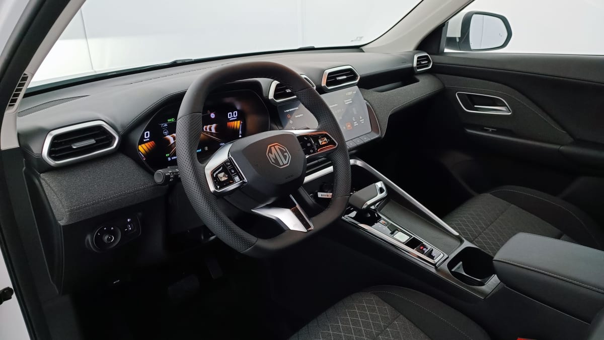 390590_p2 - MG - ZS - 2026 - photo 6