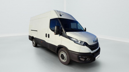 392387_p2 - IVECO - DAILY FOURGON - 2025