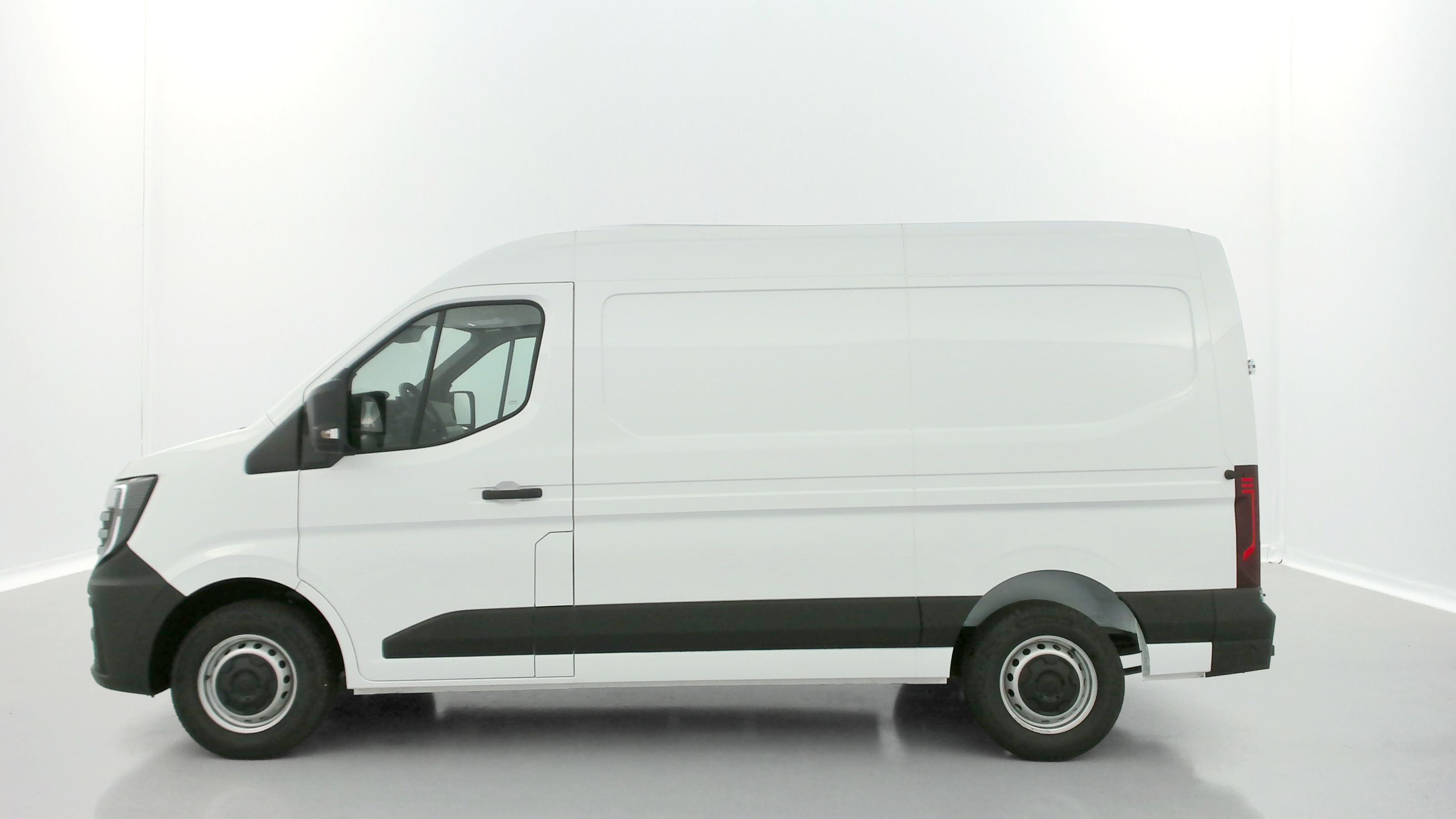 GLI00011056_p53 - NISSAN - INTERSTAR - 2025 - photo 4