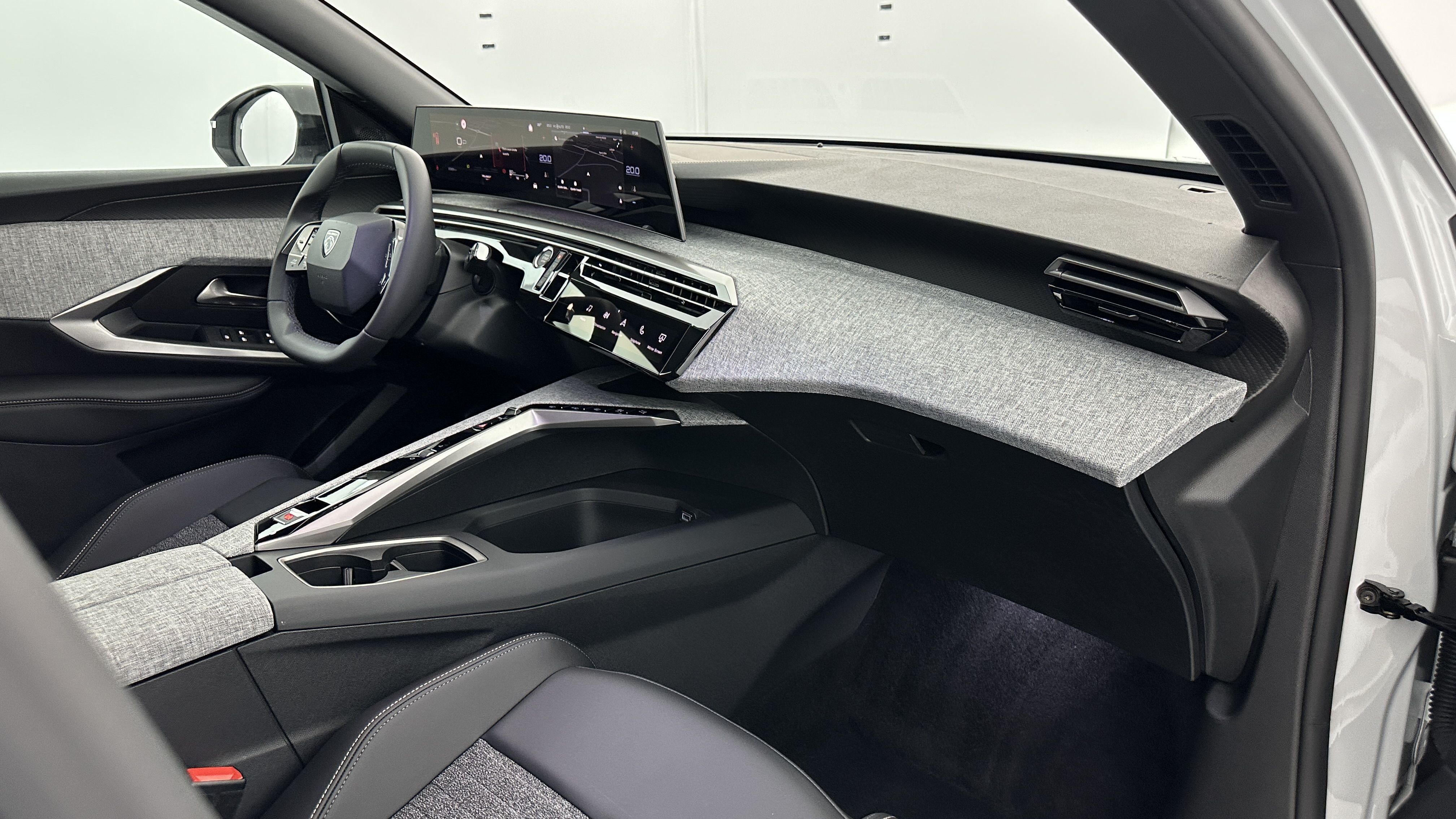 GLI00036199_p53 - PEUGEOT - 5008 - 2025 - photo 8