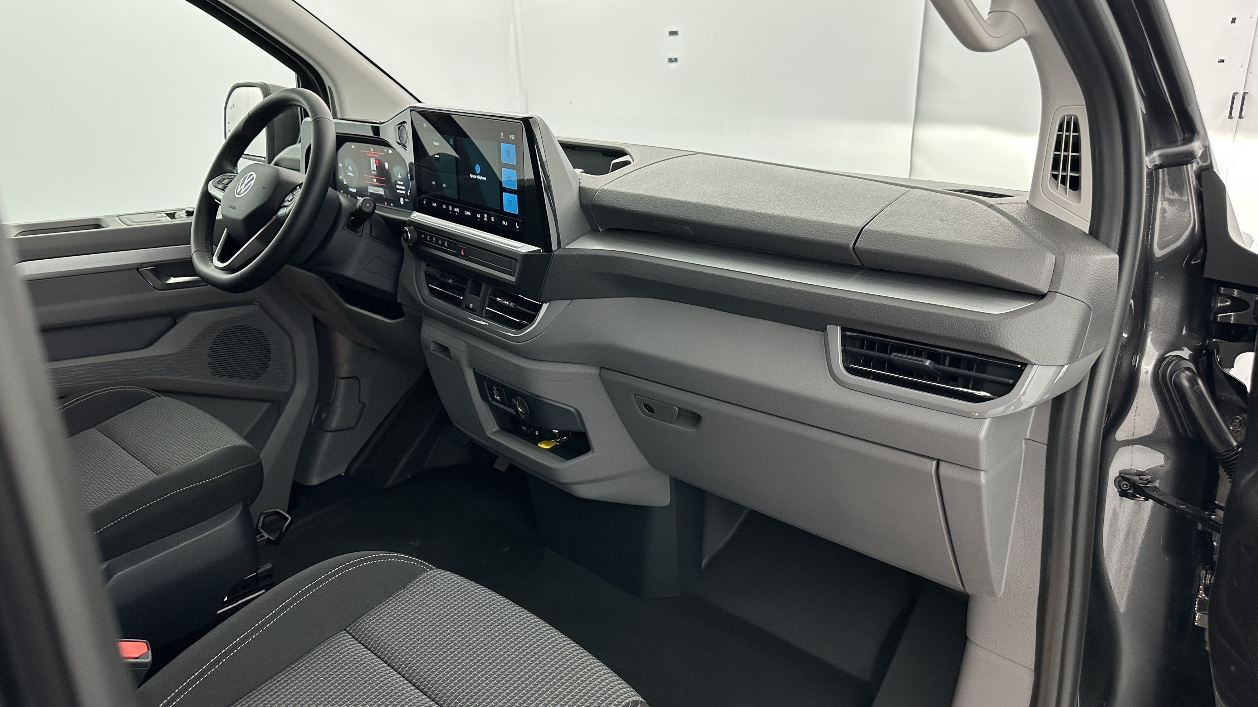 GLI00035049_p53 - VOLKSWAGEN - TRANSPORTER PROCAB - 2026 - photo 7
