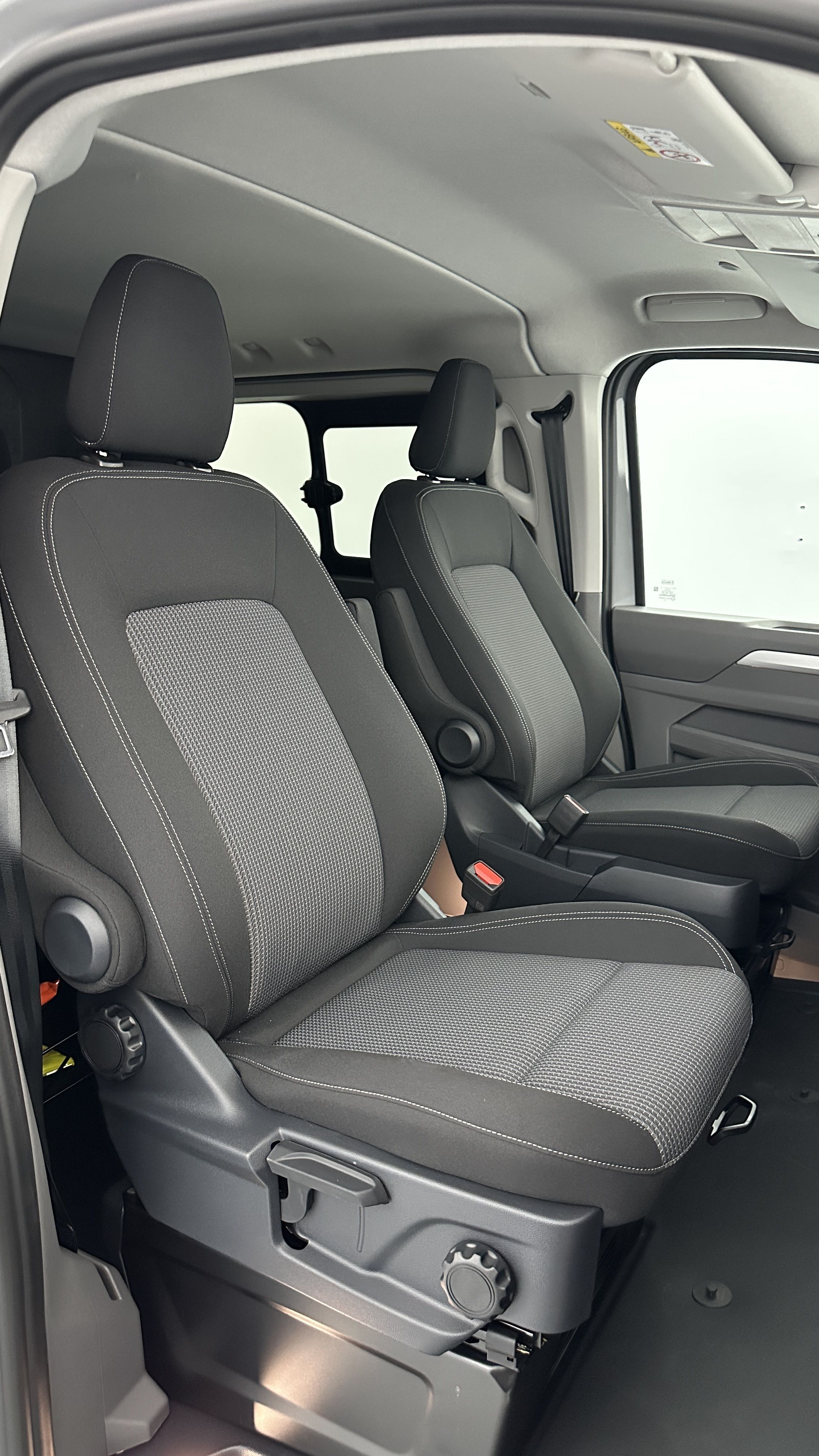 GLI00035045_p53 - VOLKSWAGEN - TRANSPORTER PROCAB - 2026 - photo 13
