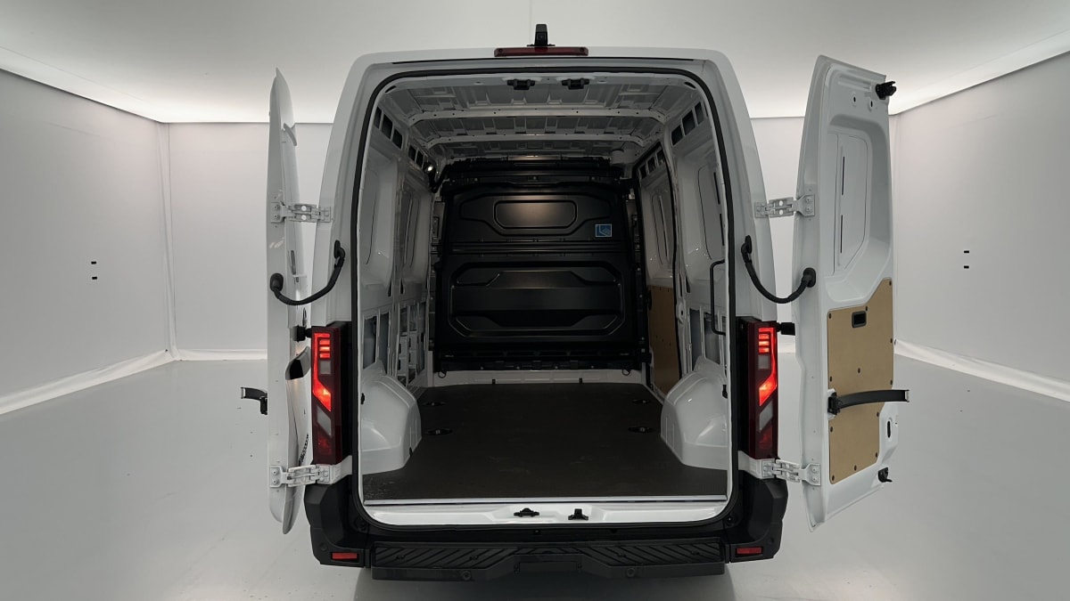 378762_p2 - NISSAN - INTERSTAR - 2026 - photo 9