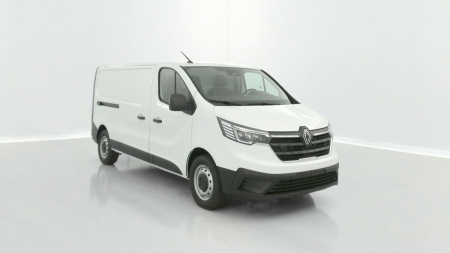 395456_p2 - RENAULT - TRAFIC - 2026