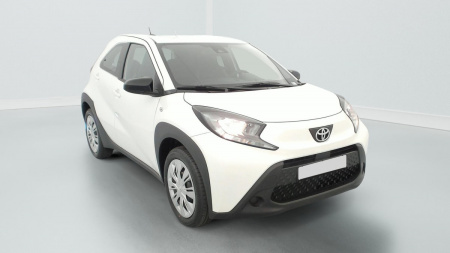 394900_p2 - TOYOTA - AYGO X - 2025