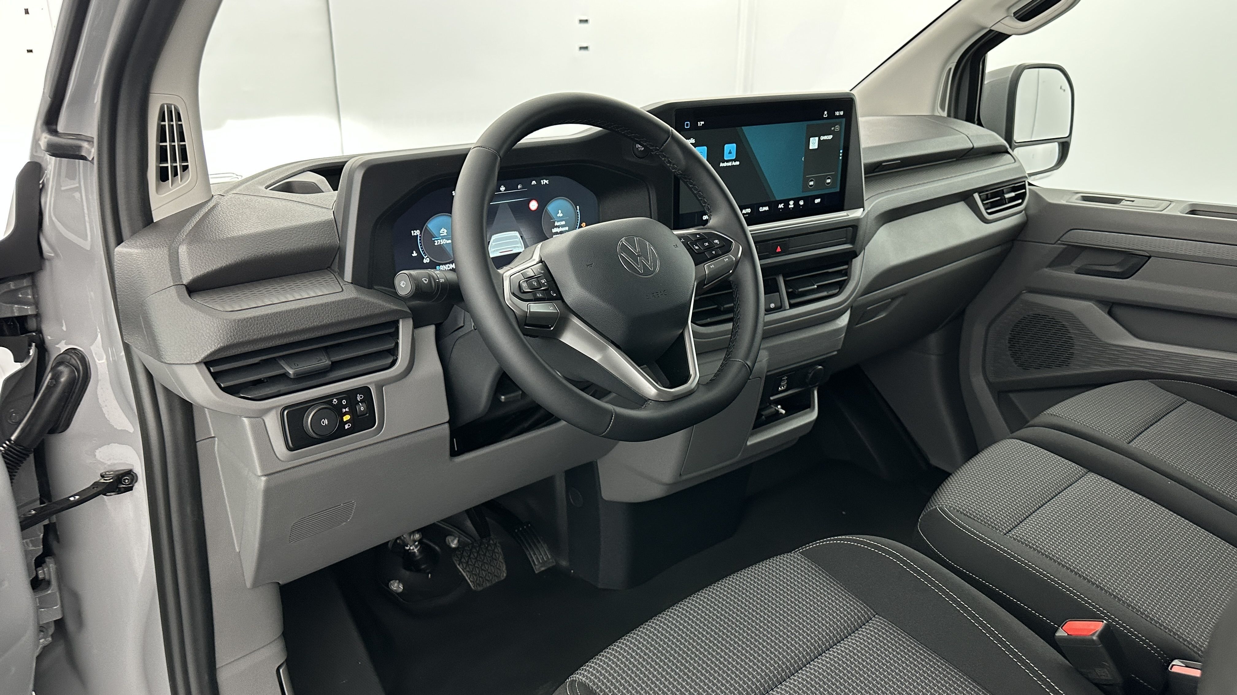 GLI00035054_p53 - VOLKSWAGEN - TRANSPORTER - 2026 - photo 6
