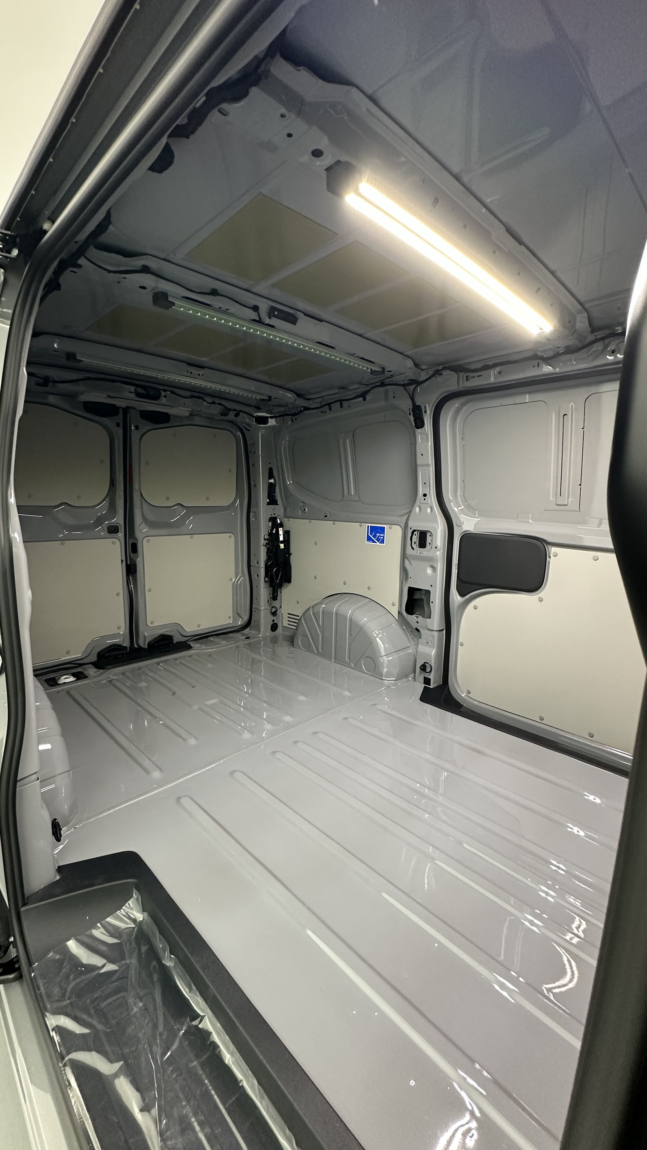 GLI00035054_p53 - VOLKSWAGEN - TRANSPORTER - 2026 - photo 8