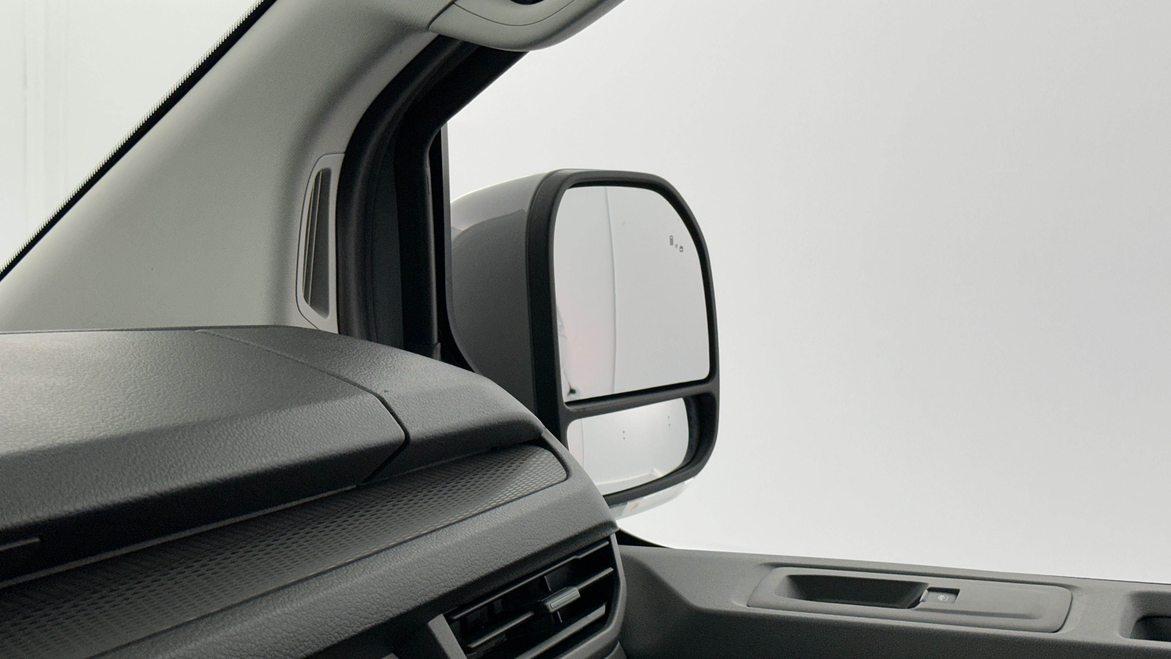 GLI00035053_p53 - VOLKSWAGEN - TRANSPORTER - 2026 - photo 17