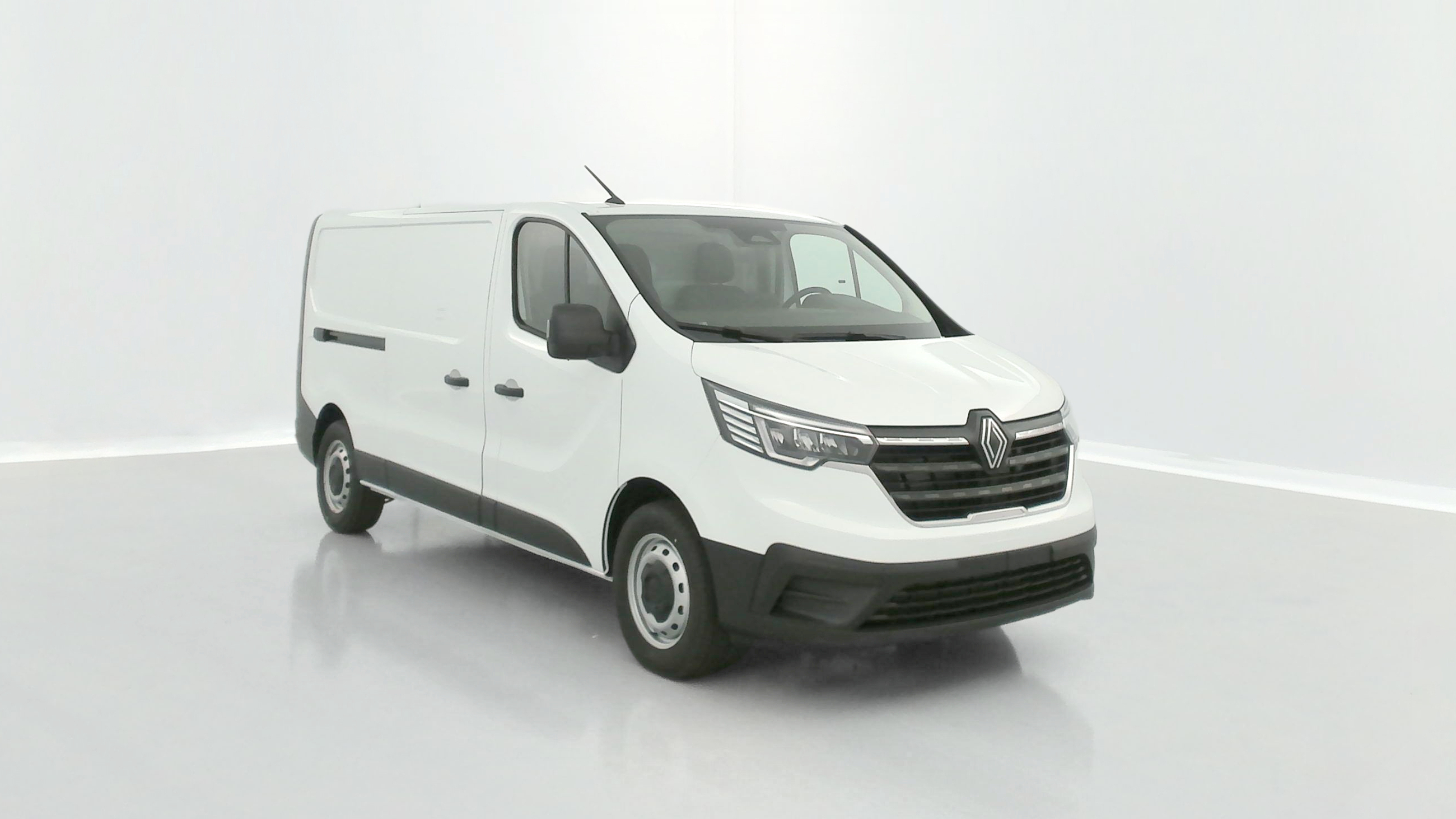 GLI00035171_p53 - RENAULT - TRAFIC - 2025 - photo 1