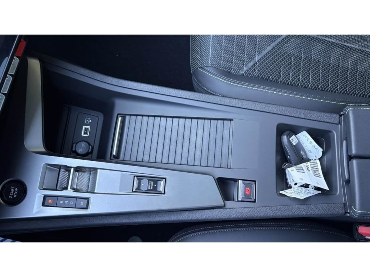 395247_p2 - PEUGEOT - 308 - 2026 - photo 6