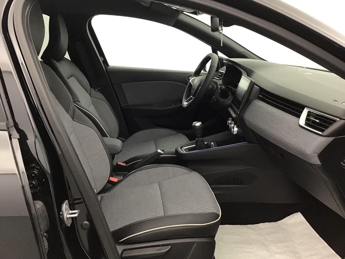 394489_p2 - RENAULT - CLIO 5 - 2026 - photo 6