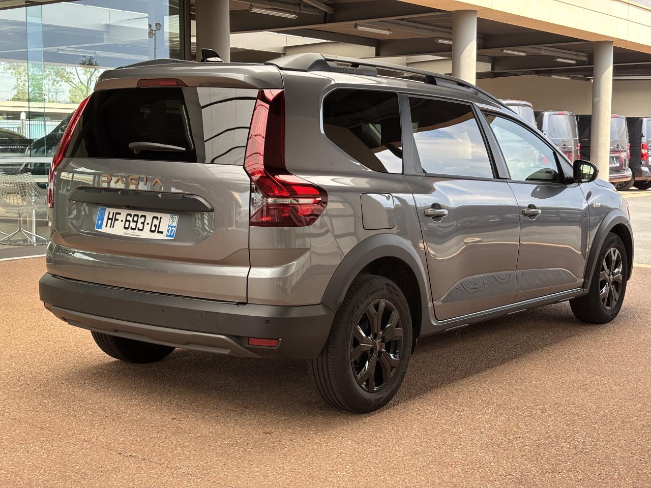 0679-0003619_p68 - DACIA - JOGGER - 2025 - photo 5