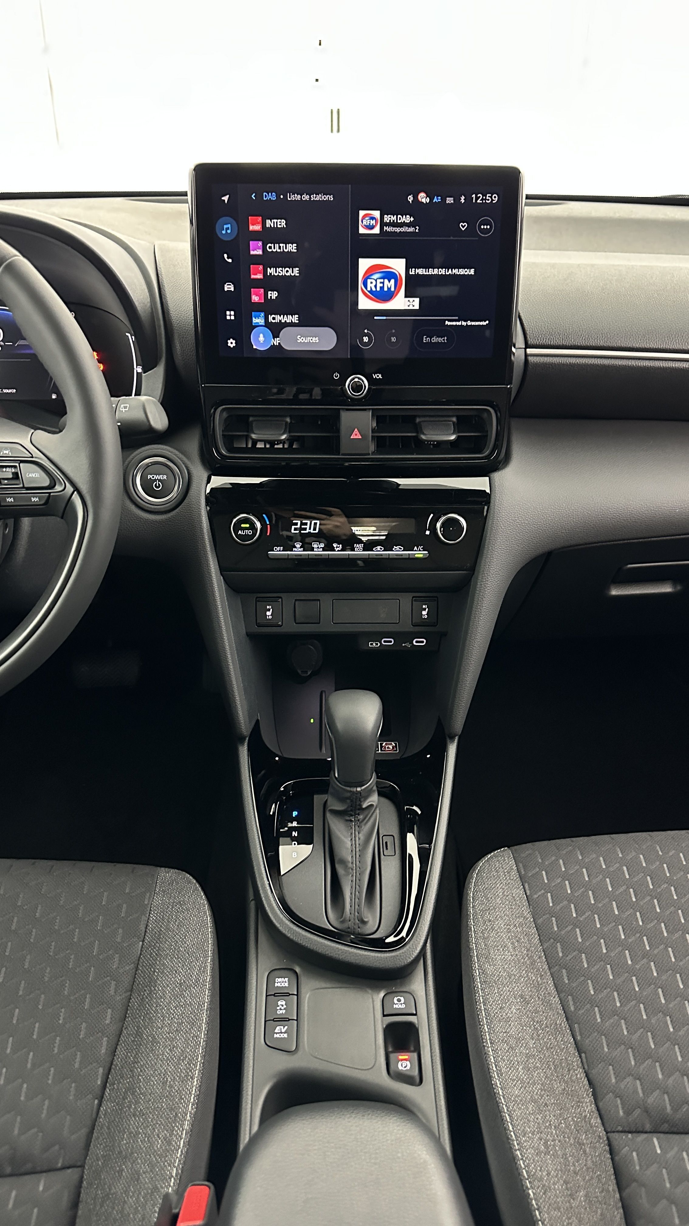 GLI00036695_p53 - TOYOTA - YARIS CROSS - 2026 - photo 16