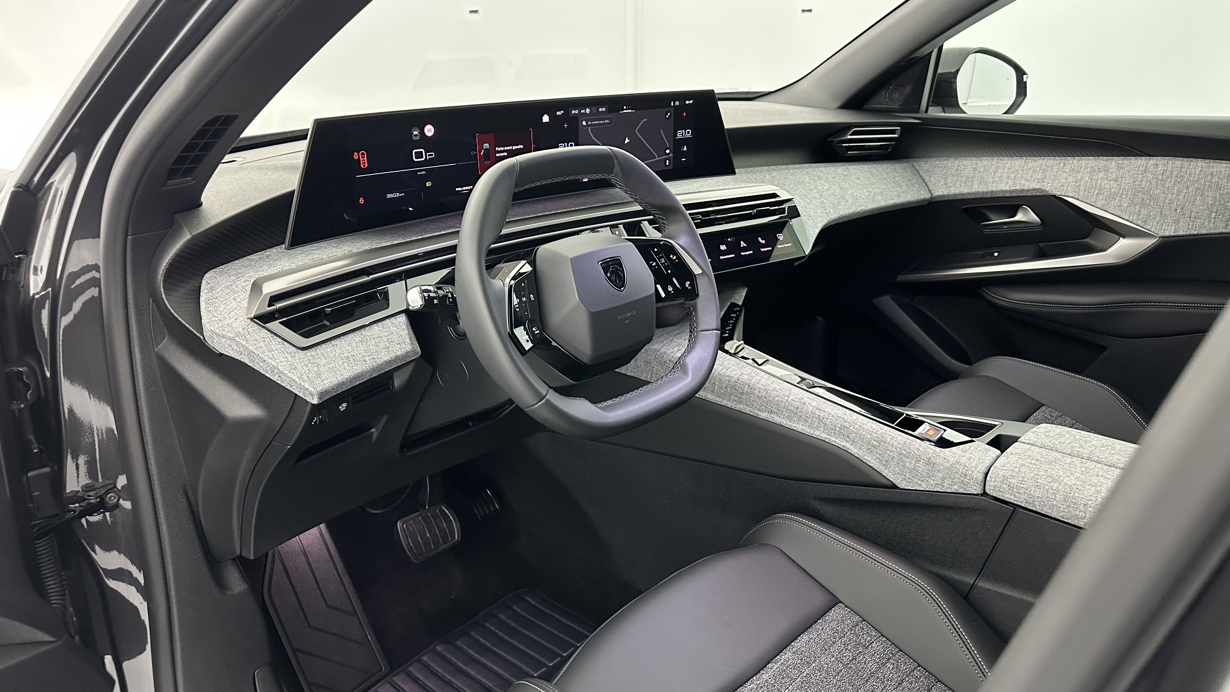 GLI00036167_p53 - PEUGEOT - 3008 - 2025 - photo 6