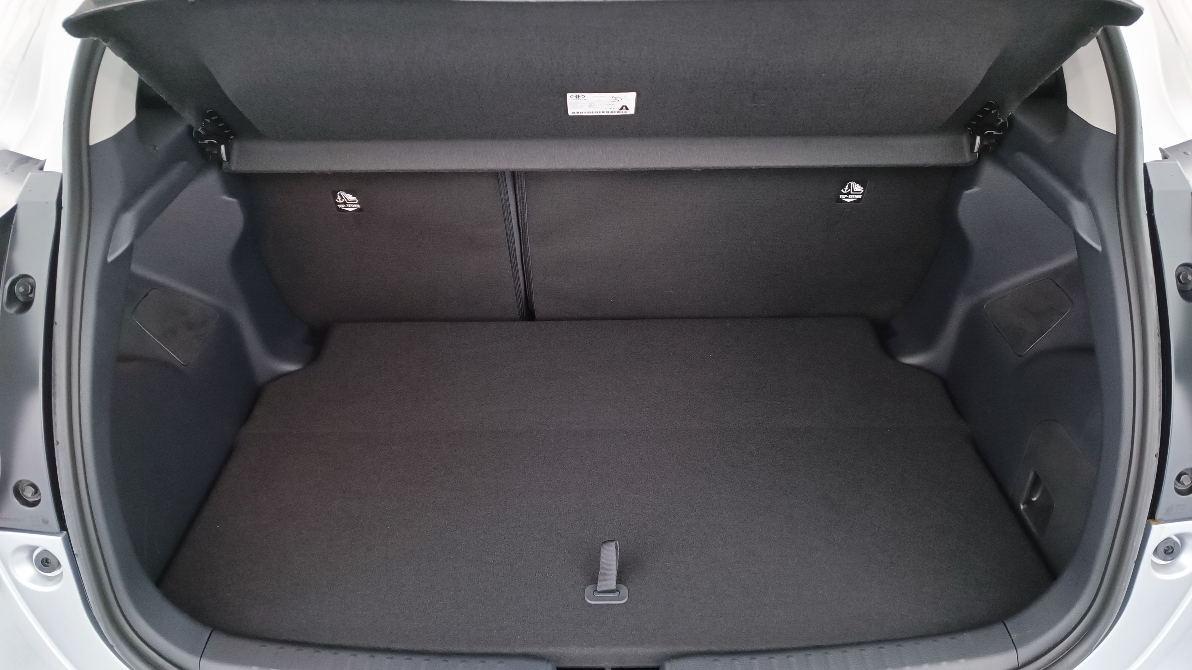 GLI00035393_p53 - TOYOTA - YARIS - 2025 - photo 10